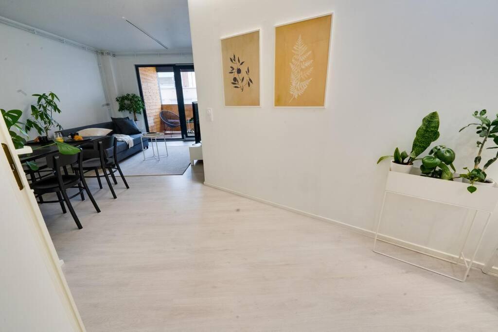3H,K,P - Keskellae Tamperetta Kaunis Parvekkeellinen Uusittu Kolmioアパートメント エクステリア 写真